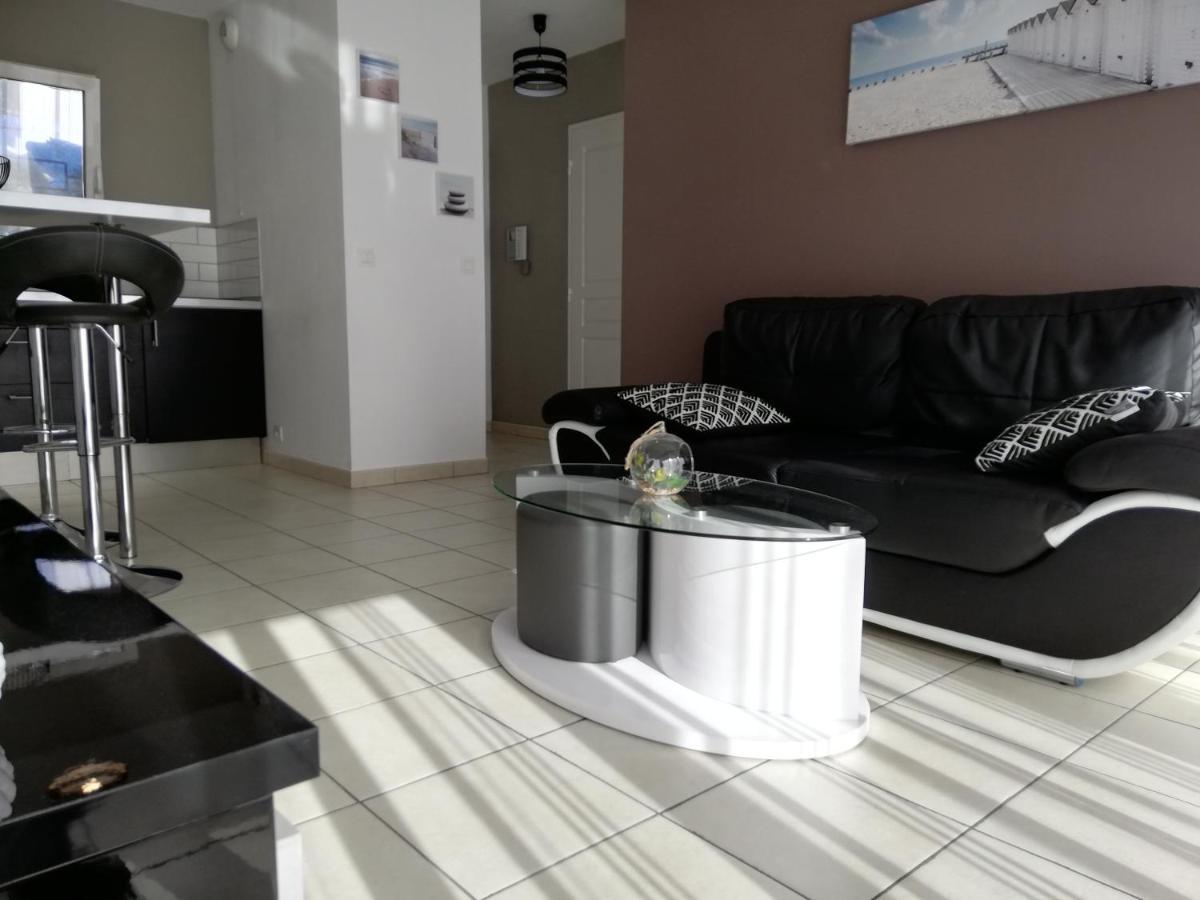 Appartement 2P Et Parking Prive A 50M Des Plages. วิลล์เนิฟ-ลูเบ ภายนอก รูปภาพ